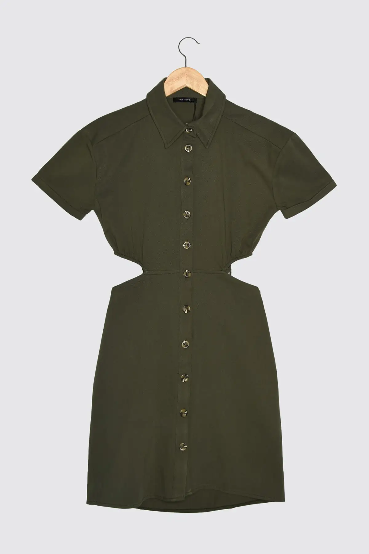 

Trendyol Cut Out Detail Buttoned Dress TWOSS21EL1783