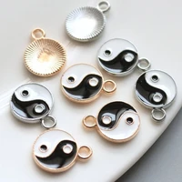 20pcs yin yang bagua charm pendant beads shell black white round gossip yin yang accessories for diy hairpin jewelry making