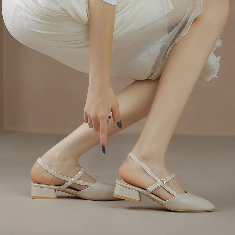Босоножки Мэри Джейн на низком каблуке женские бежевые удобные туфли с открытым