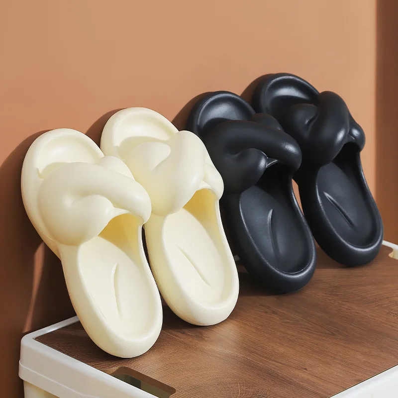 2023 New Women's Summer Slippers with Bow Knot Korean Version Trend Students Wearing Soft Sole Non Slip Slippers Outside Female