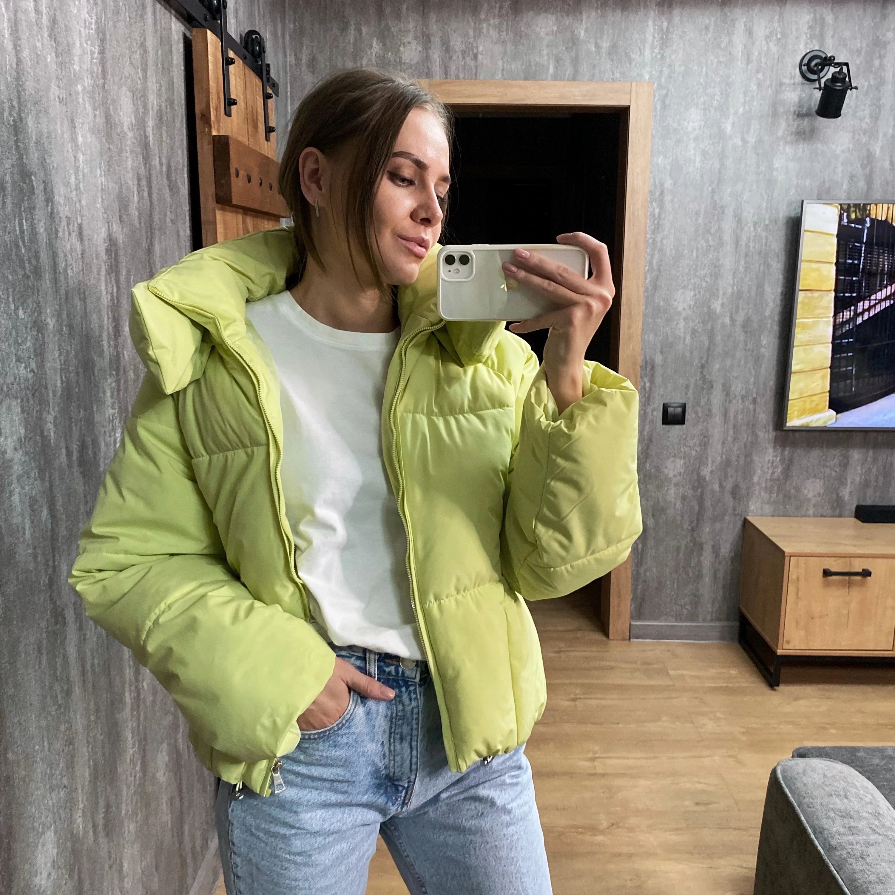 2023 Winter Korean Parkas Fluffy Hooded Bread Down Jacket Women Thick Loose Short Puffer Coat Jacket Casual Chic Outwear Female