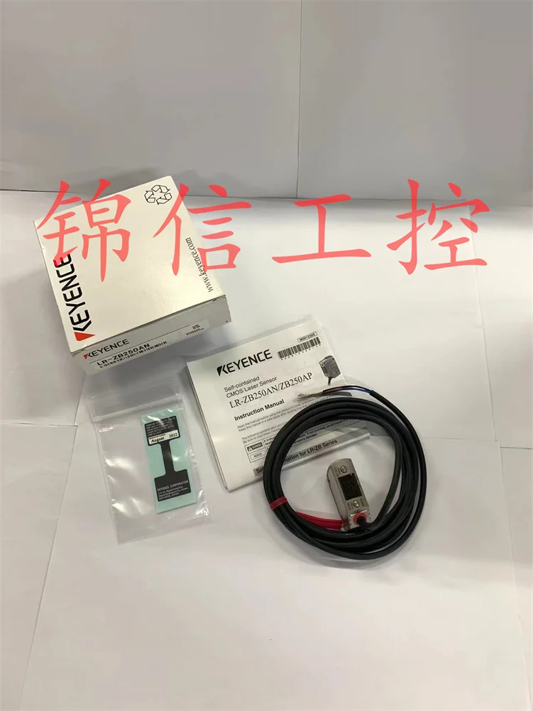 

KEYENCE LR-ZB250AN Brand New Genuine Laser Sensor In Stock