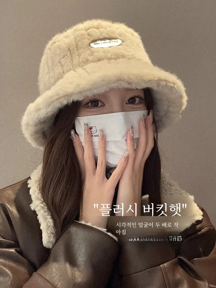 Зимняя плюшевая рыбацкая шапка женская новинка 2024 универсальная с флисовой