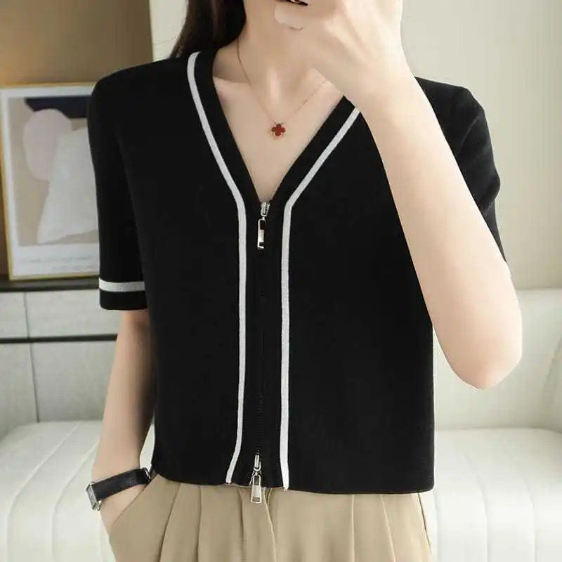 

Fashion V-Neck Knitted Spliced Zipper All-match Korean Shirt Women's Clothing 2023 Summer New Casual Tops Loose Commute Blouse