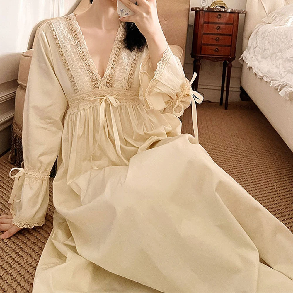 Women Jacquard Vintage Princess Elegant V-neck Nightgown For Spring Autumn Sweet Palace Beautiful Long Sleeve Cotton Nightdress