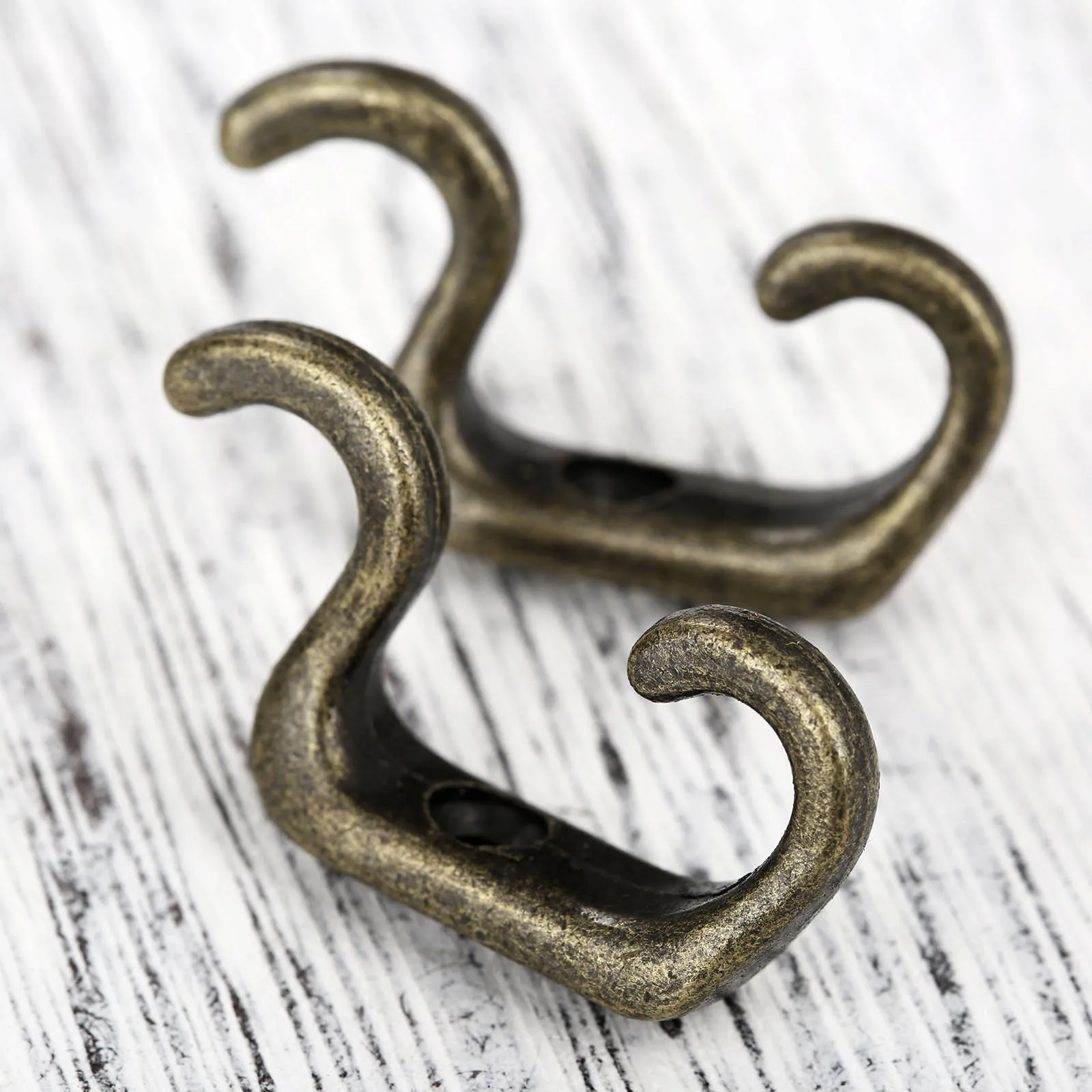 Настенные крючки 34*21 мм 5 шт