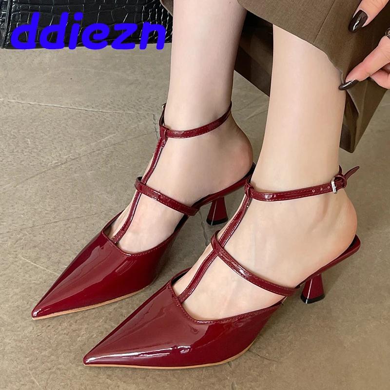 

Footwear T-Strap New In Ladies High Heels Shoes 2024 Female Fashion Buckle Elegant Pointed Toe Women Heeled Red Shoes Sandals
