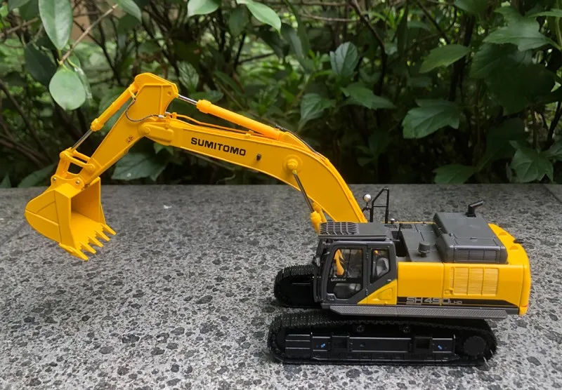 

Sumitomo SH490LHD-6 Excavator масштаб 1/50, литой под давлением, новая модель в оригинальной коробке