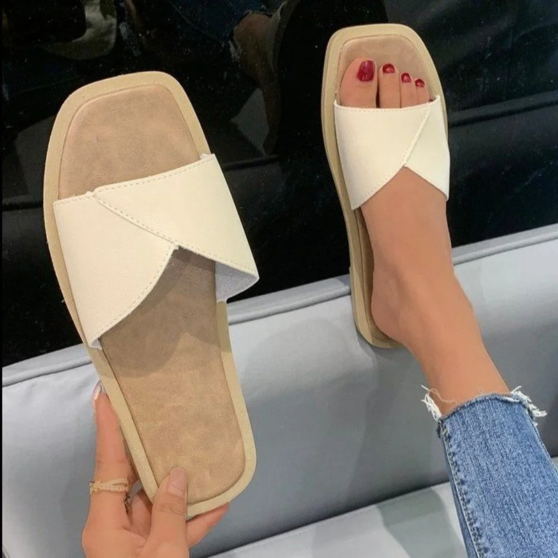 

Comfortable Unique Slippers Women Summer Flat-bottomed Fashion Hundred Go Shopping Shopping Cool Travel Beach One Word Slippers