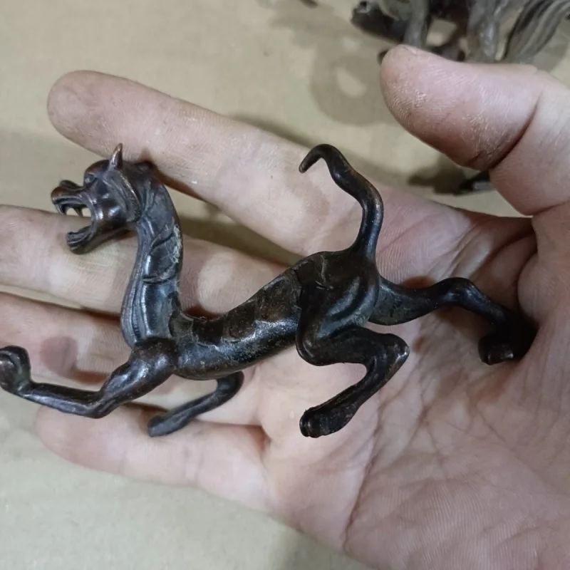 Wholesale Antique Collection Four Great Beasts Ornaments Blue Dragon White Tiger Zhuque Xuanwu Office Desktop Crafts