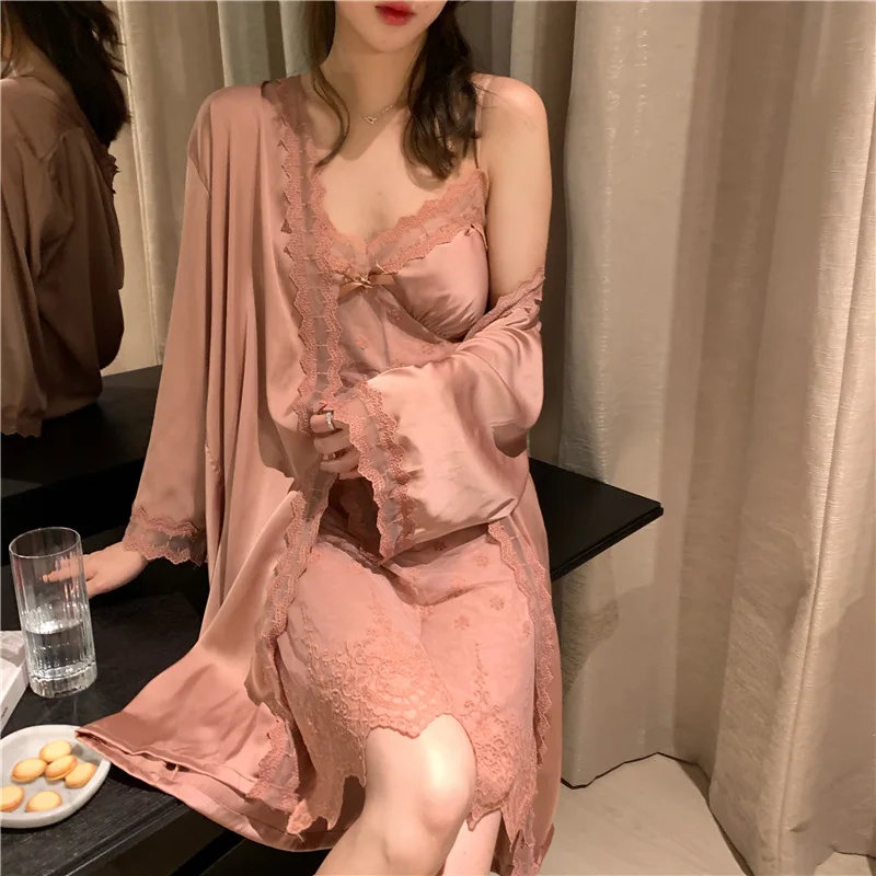 

Women Sleepwear Sexy Kimono Gown Nightwear With Chest Pads Luxury Satin Lace Bathrobe Robe Lingerie Pajama Dress