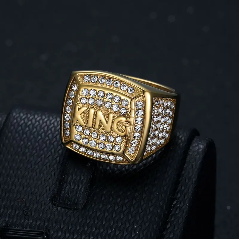 

Hip Hop Rhinestone Men Bling Luxury Stainless Steel King Gold Plated Ring Pave Setting CZ Wedding Engagement Rings Top Quality