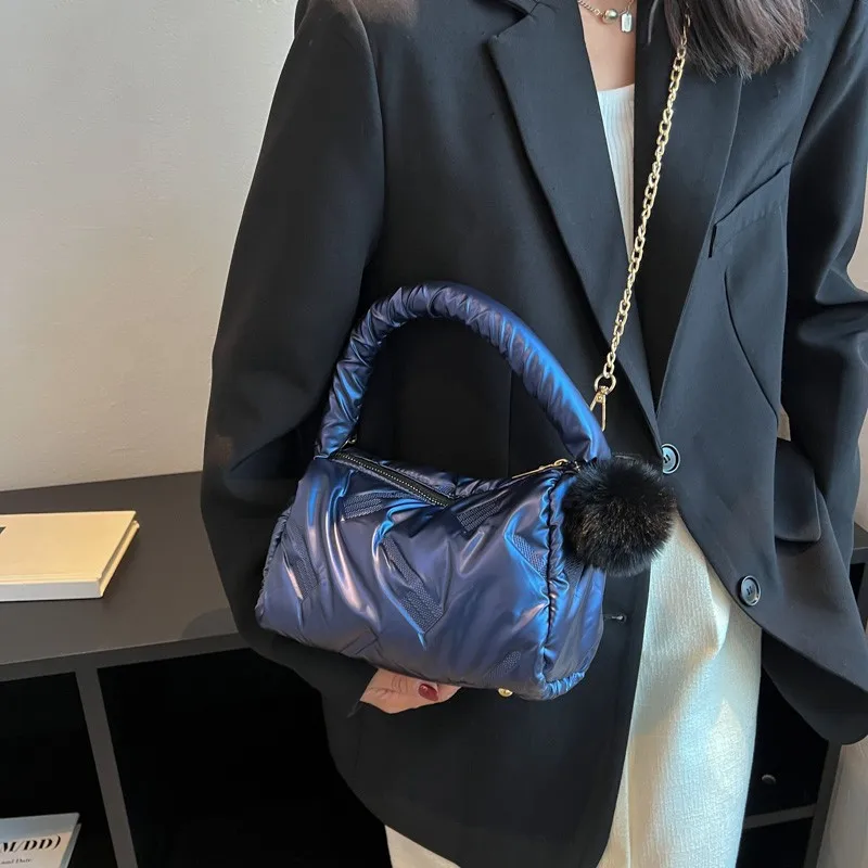 

Сумка кросс-боди Женская с подвеской, водонепроницаемая, вместительная, 2023