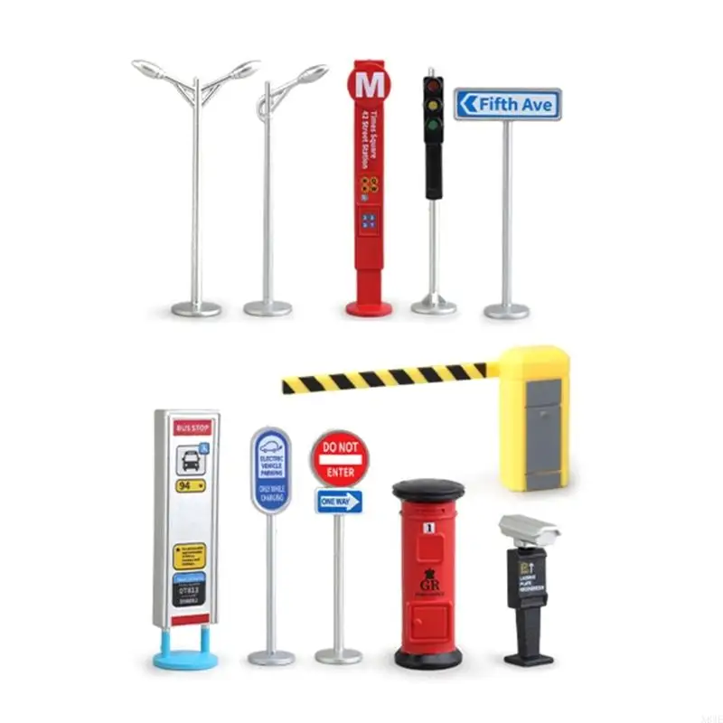N84E Boys Signpost Road Lamp