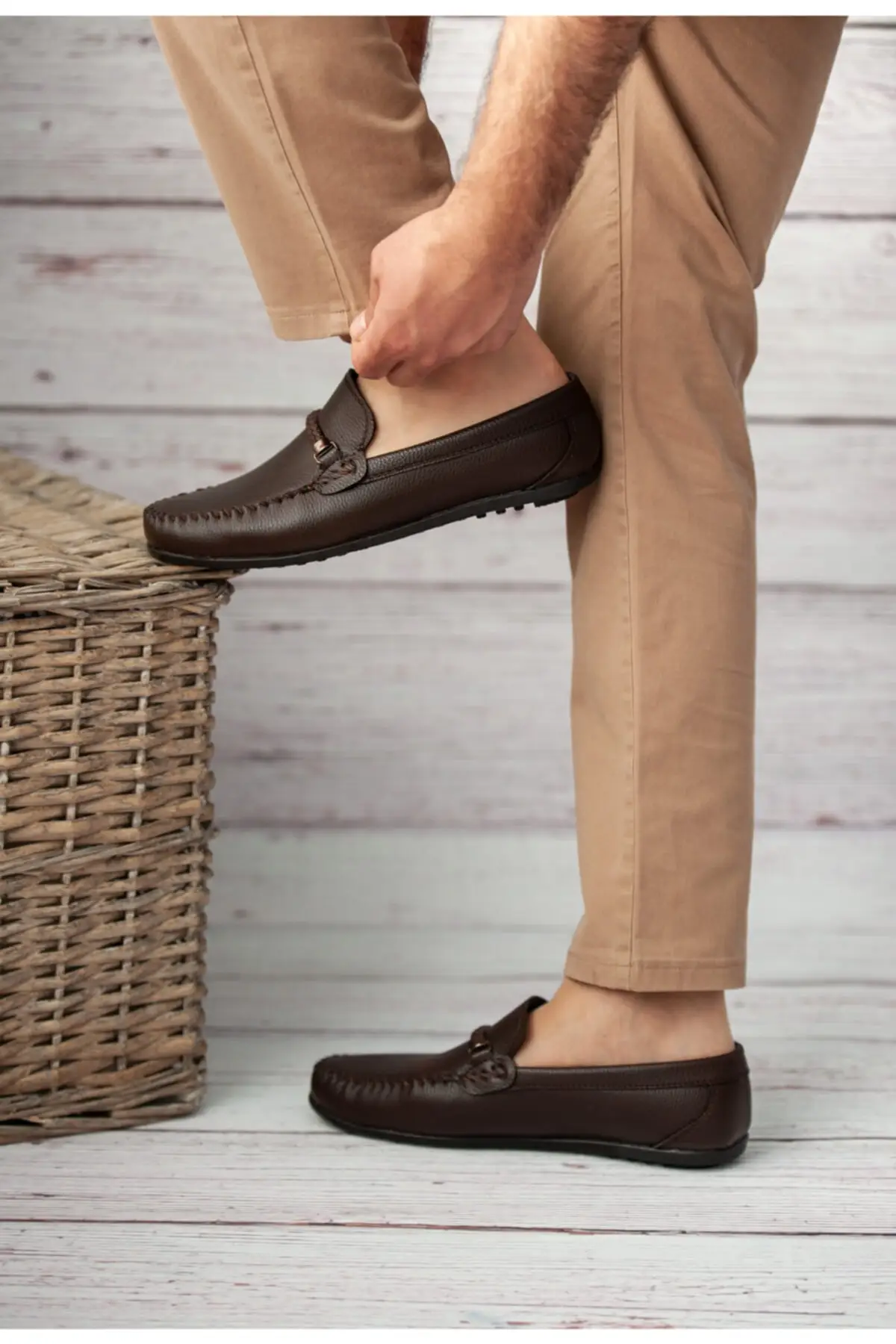 

Men's Brown Casual Shoes, Scent Perspiration Doesn 'T, Quality Workmanship and Solid Stitching, Modern Design, comfortable Mould,