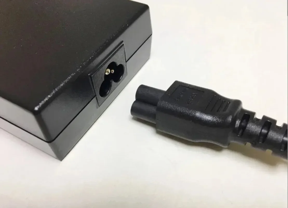 너 Original Dell 180W AC Ładowarka do laptopa G5 G7 5587 5590 7588 7590 7790 LA180PM180 DA180PM111 Zasilacz