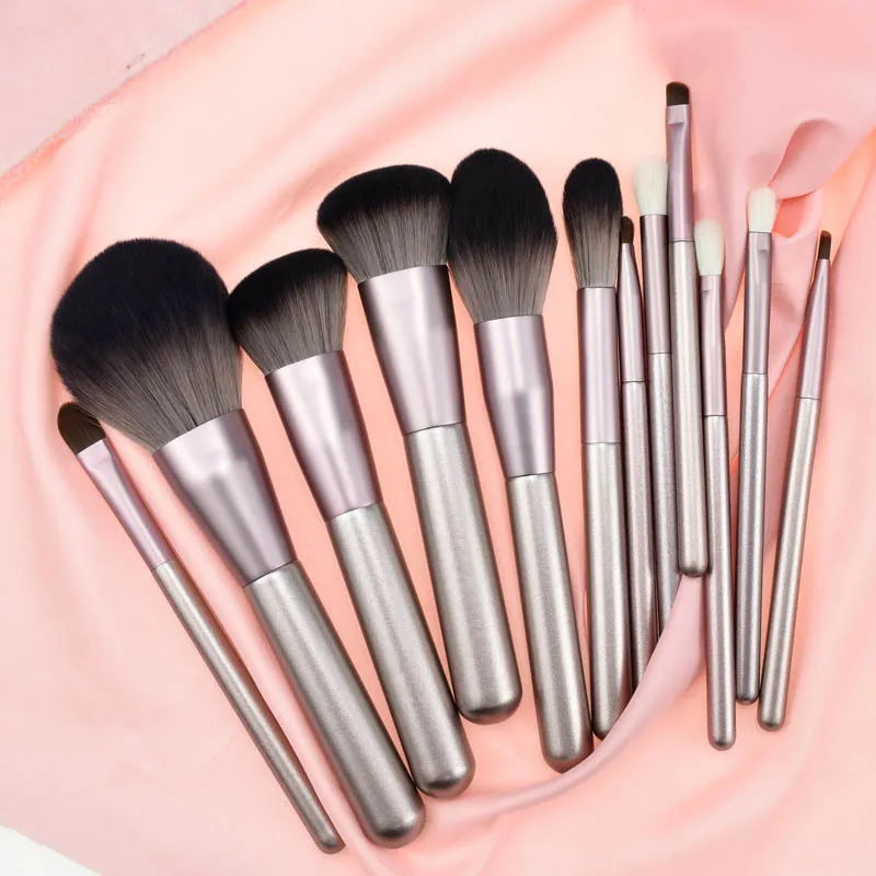 

12pcs Champagne makeup brushes set for cosmetic foundation powder blush eyeshadow kabuki blending make up brush beauty tool