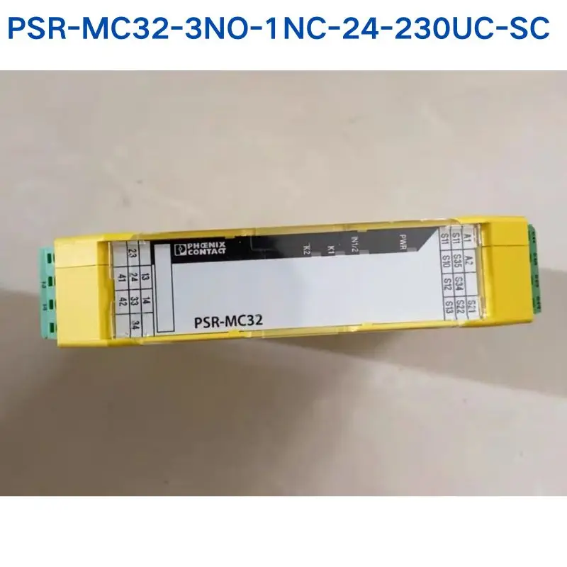 Б/у тест ОК Реле PHOENIX PSR-MC32-3NO-1NC-24-230UC-SC 2700524