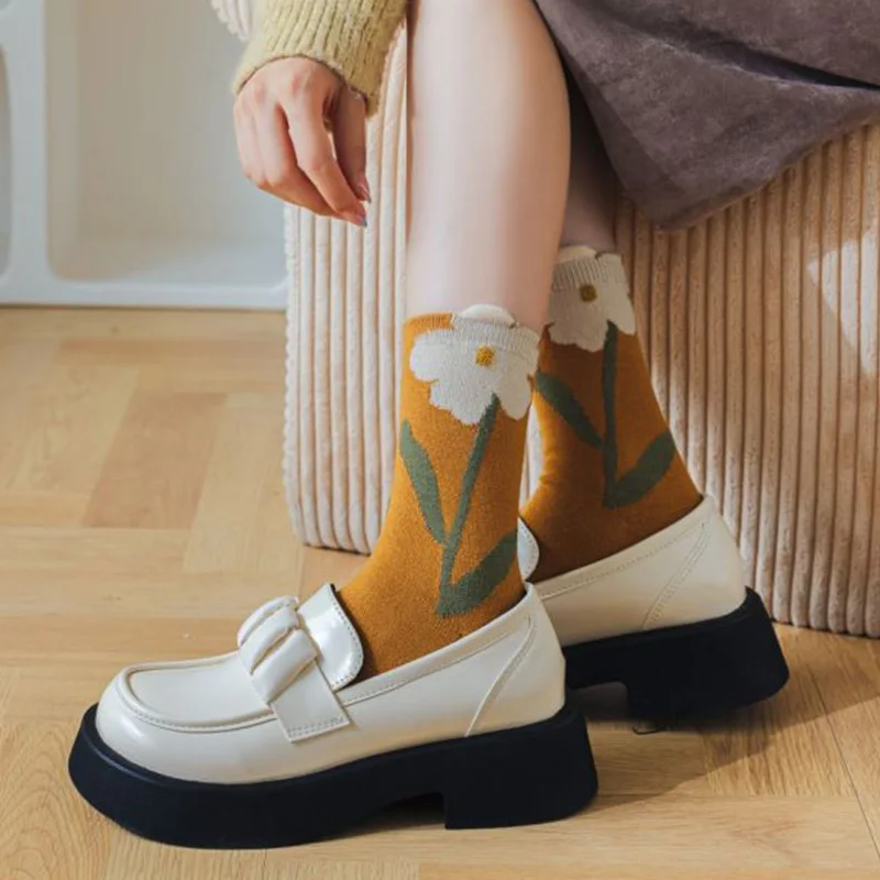 5 Pair Windproof Keep Warm Socks Woman Fashion Print Thick Wool Socks Long Winter Female Cute Leg Warmers Kawaii Slippers Socks