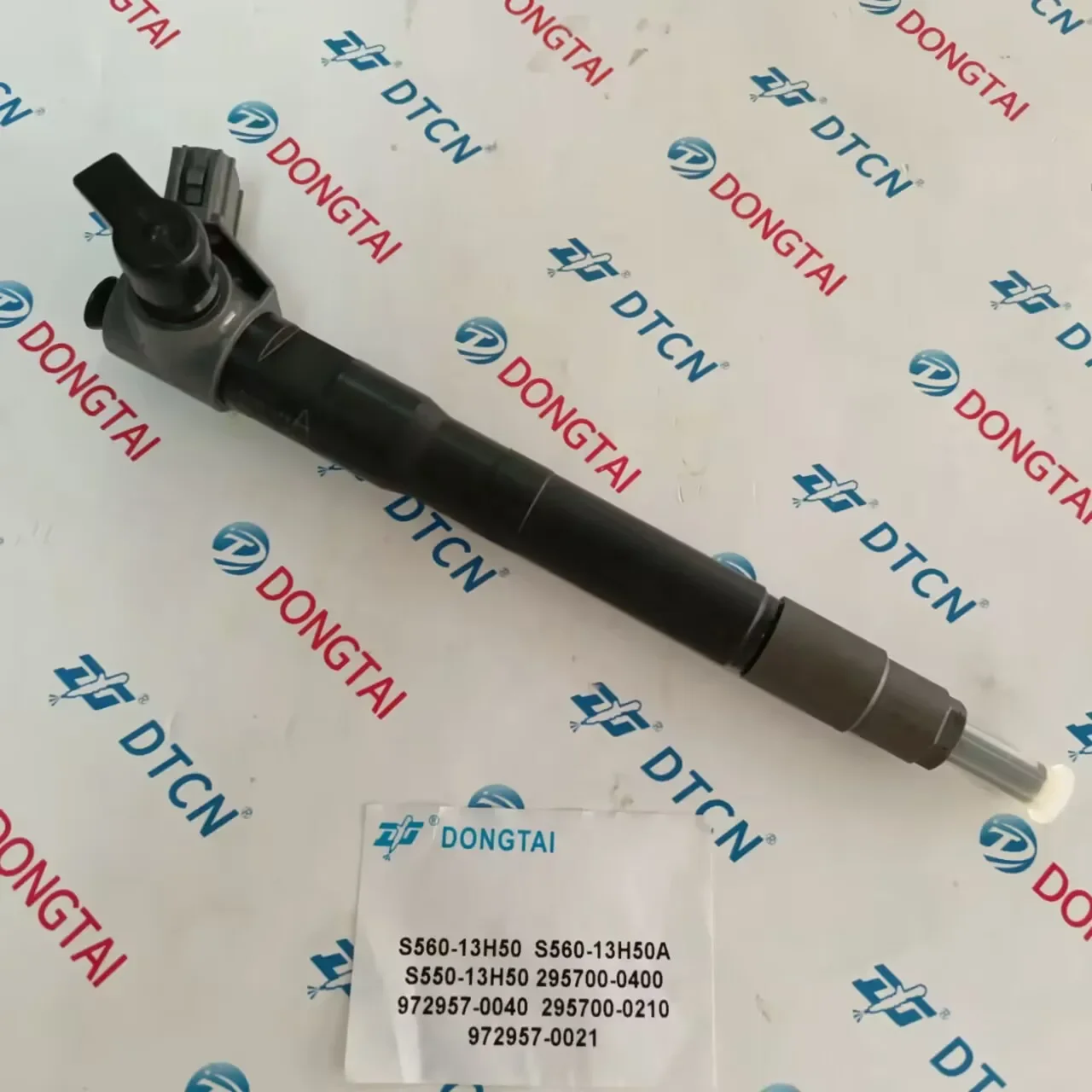 Инжектор оригинальная Φ 295700-0400 972957-0040 295700-0210 972957-0021 2 - 3 CX3