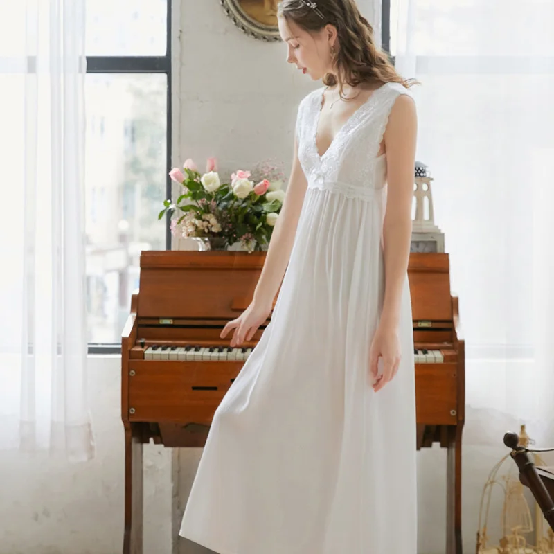 

Wide Suspender Nightdress Female Summer Cotton Princess V-neck Sexy Lace Long Court Pajamas Sweet Home Clothes Autumn