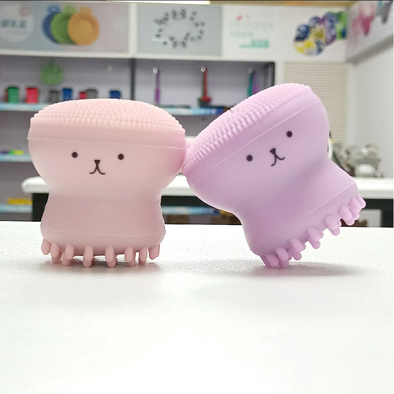 Ручная силиконовая щетка для чистки лица