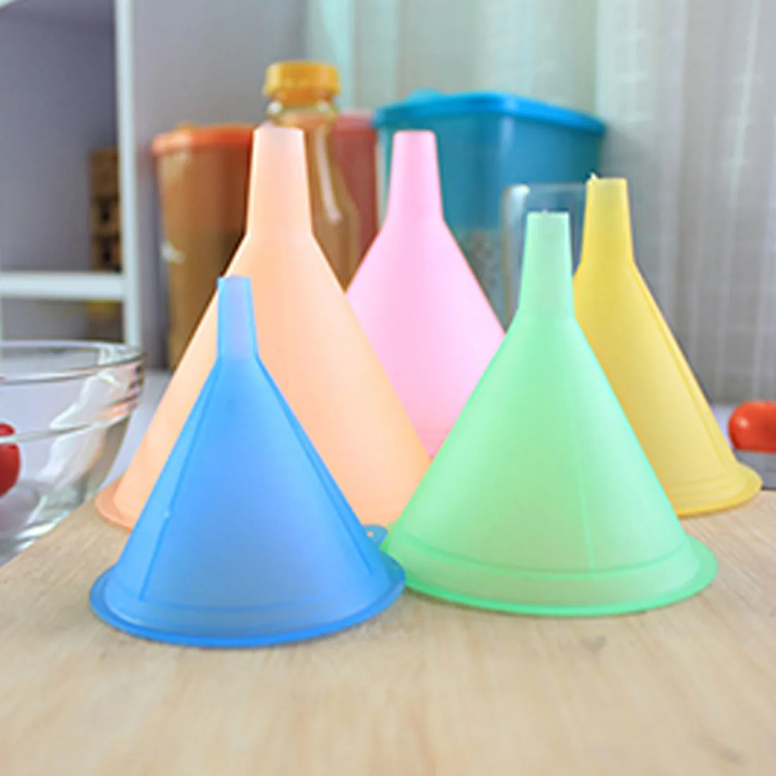 

Candy Color Plastic Funnel Small Medium Large Size Liquid Oil Kitchen Tool Set