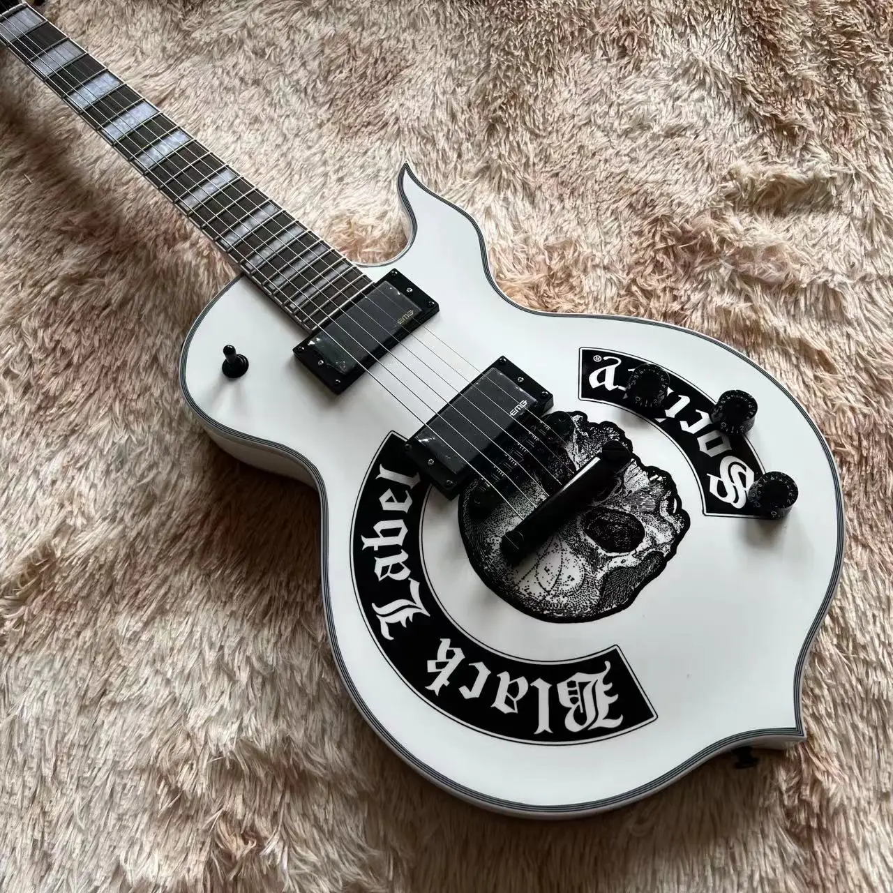 

NEW ARRIVAL White Electric Guitar Skeleton sticker Mahogany wood Solid Body Guitarra Rosewood Fingerboard