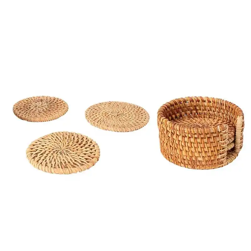 

Подставки из ротанга для столовой