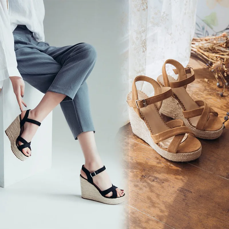 

Clogs Wedge Comfort Shoes for Women Open Toe 2023 Sandals Summer Heels Suit Female Beige Large Size Platform Velvet Peep New Fas