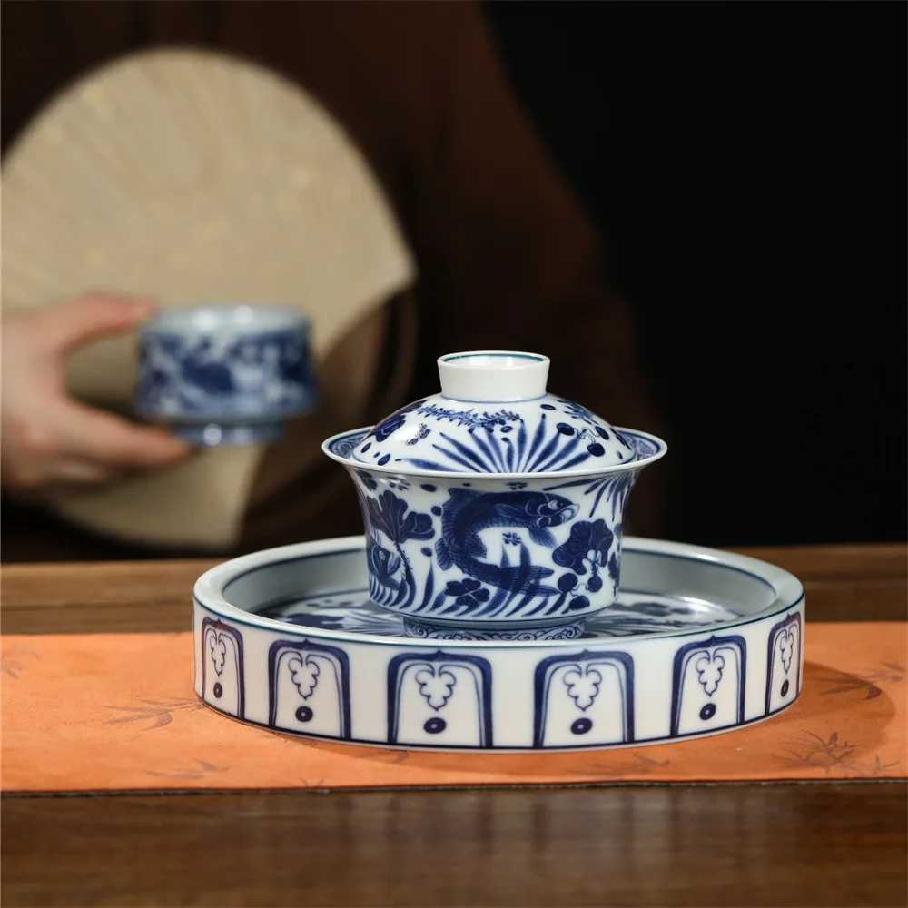 Цзиндэчжэнь Юань синий и белый цветок рыбные водоросли узор чаша для заваривания