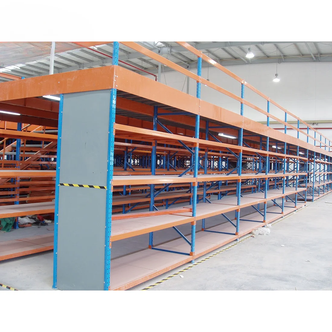 Промышленные стальные полки многоуровневый стальной напольный стеллаж для