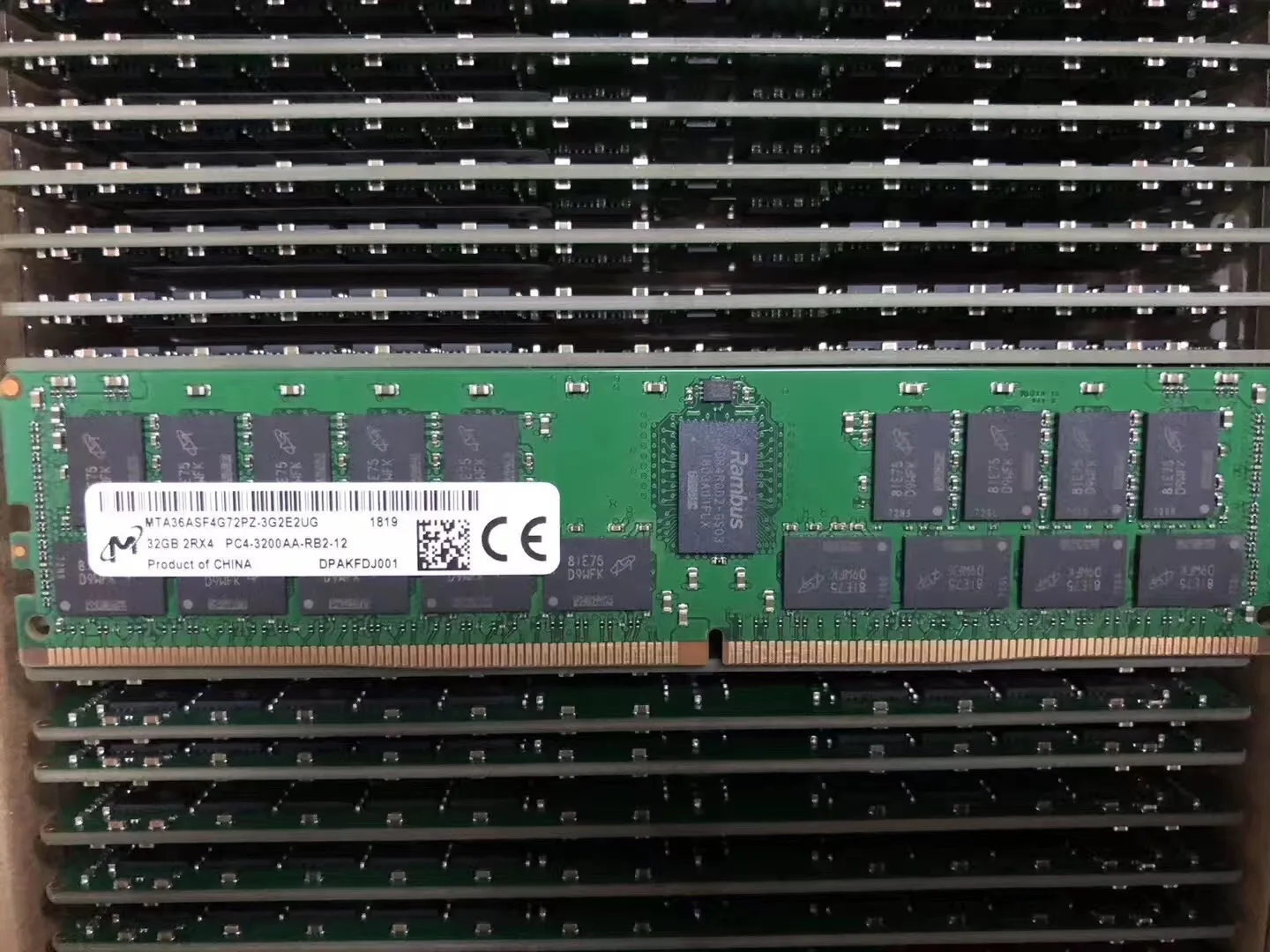 

R6515 R6525 R7515 R7415 Server Memory 32G DDR4 3200AA ECC