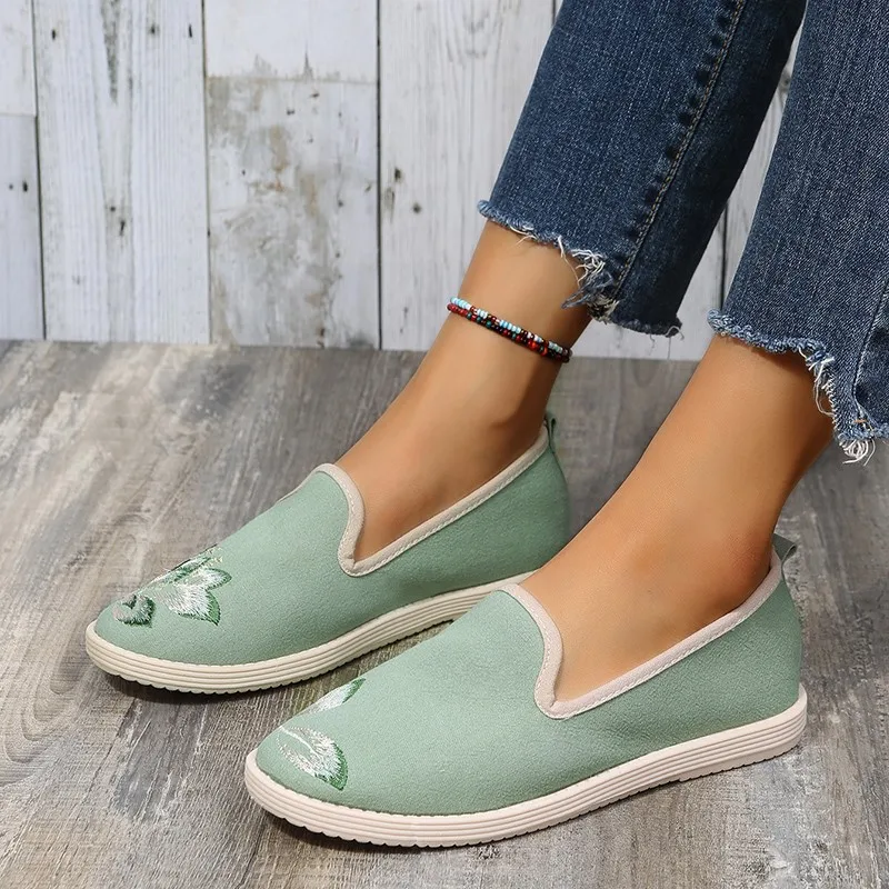 New Embroidery Shoes Women's Slip-ons Flat Shoes Summer Canvas Casual Shoes Breathable Light Walking Shoes Trend Fisherman Shoes