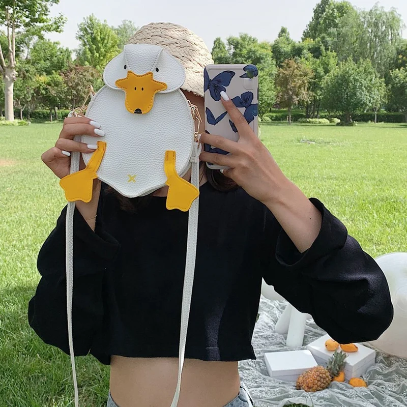 

ASDS-Vintage Women Duck Shape Patchwork PU Leather Shoulder Crossbody Messenger Bag Casual Ladies Cartoon Handbags Purse