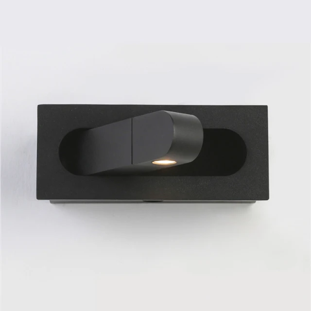 

Настенный светильник Corriord, матовое серебро