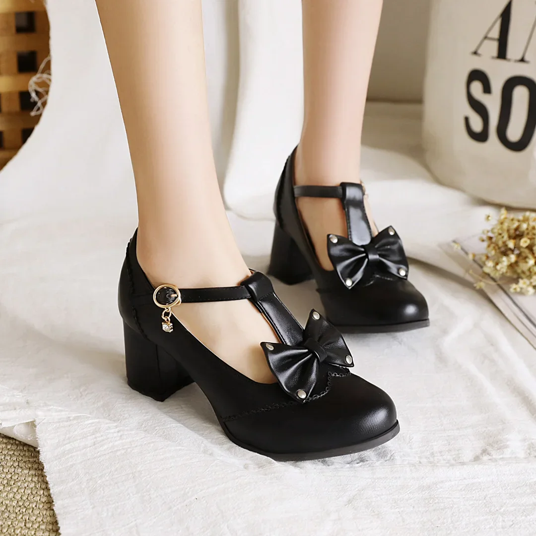 Рисунок 5 - Туфли-лодочки женские на высоком