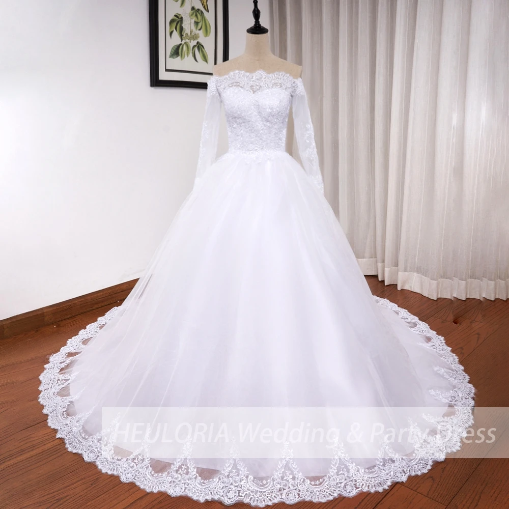 

Vintage Ball gown wedding dress long sleeve off shoulder plus size lace applique lace up bridal wedding dress vestido De Noiva