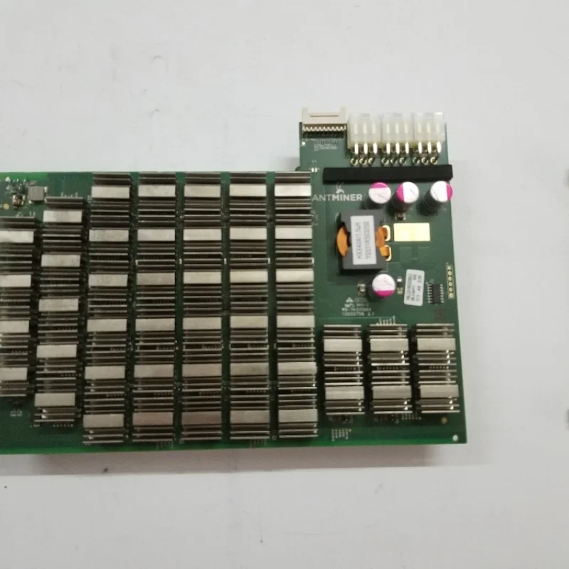 

Новый BITMAIN Antminer V9 Hash Board 1,3 TH/s для замены