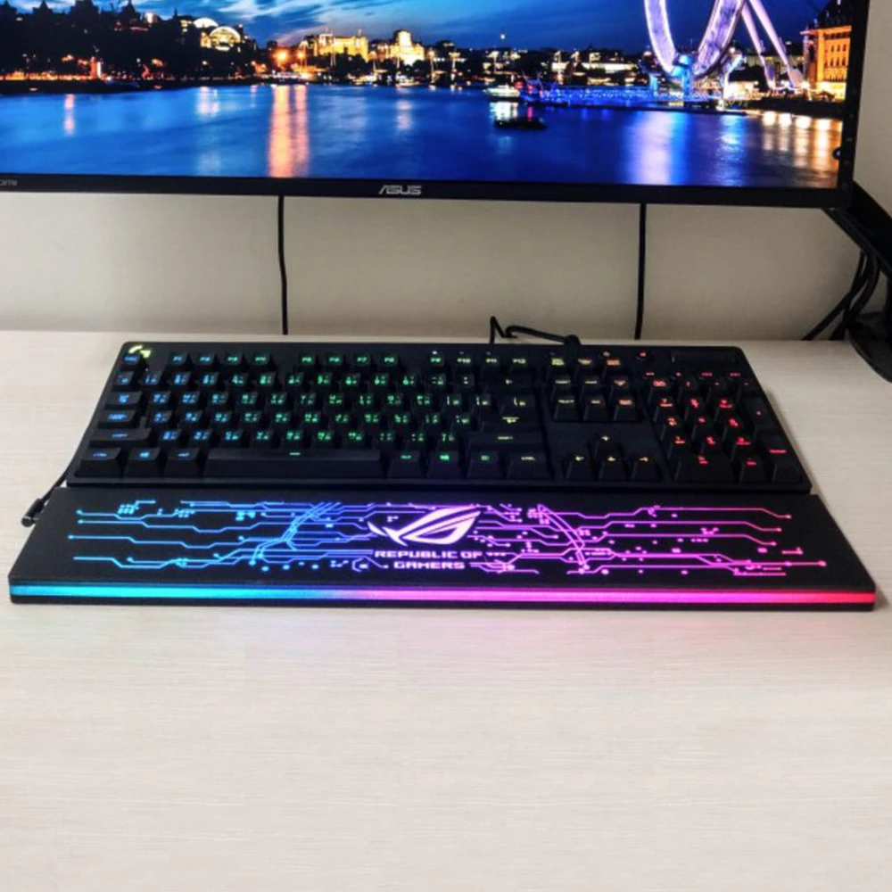 Подставка под запястье с акриловой RGB-клавиатурой 60 87 104 K95