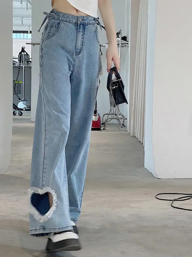 

Women Kawaii Heart Shaped Hole Jean 2022 Female Casual High Waist Straight Pant Fashion All-match Streetwear Loose Denim Trouser