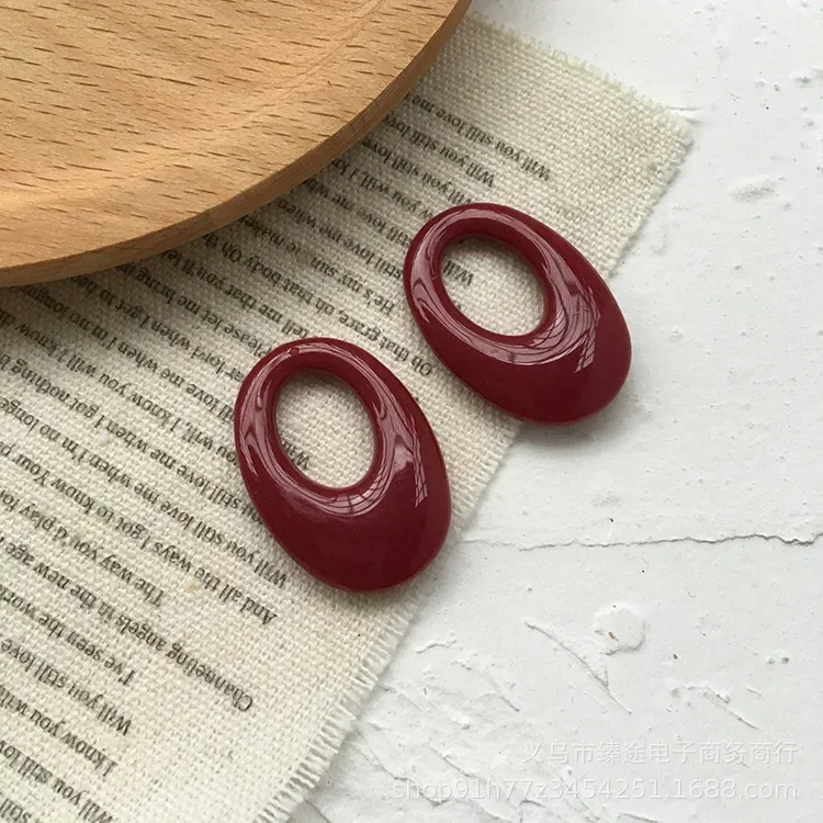 

Японские овальные полимерные кольца для сережек