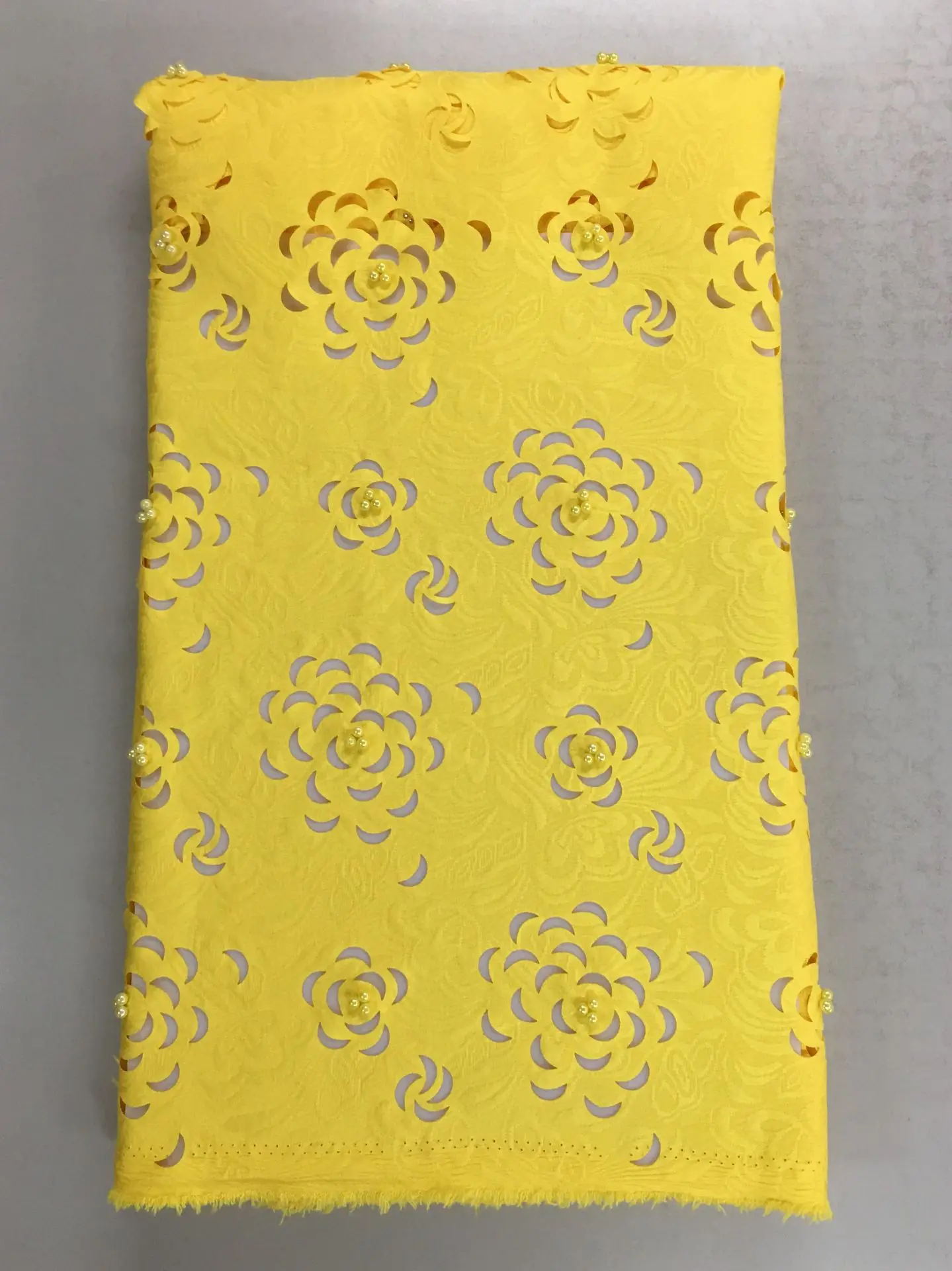

New Hollow Out Bead Jacquard Style Swiss Voile Lace For French Women Dry Laces Cotton Traditional Celebration Evening Gowns Lace