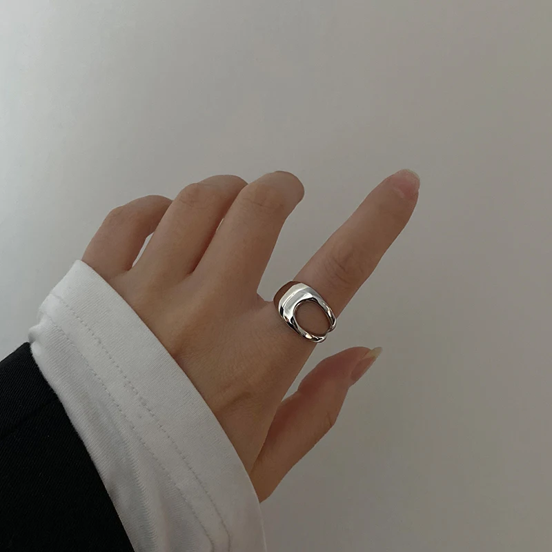 

Silver Color Geometric Hollow Golden Round Adjustable Finger Rings For Women Trendy Delicate Jewelry Wholesale
