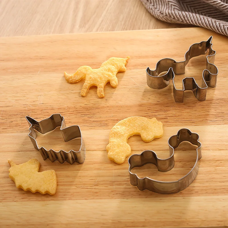 

3pcs/set Stainless Steel Unicorn Cookie Cutter Candy Biscuit Mold Baking Tools Rainbow Metal Pastry Cake Fondant Cutters Mould