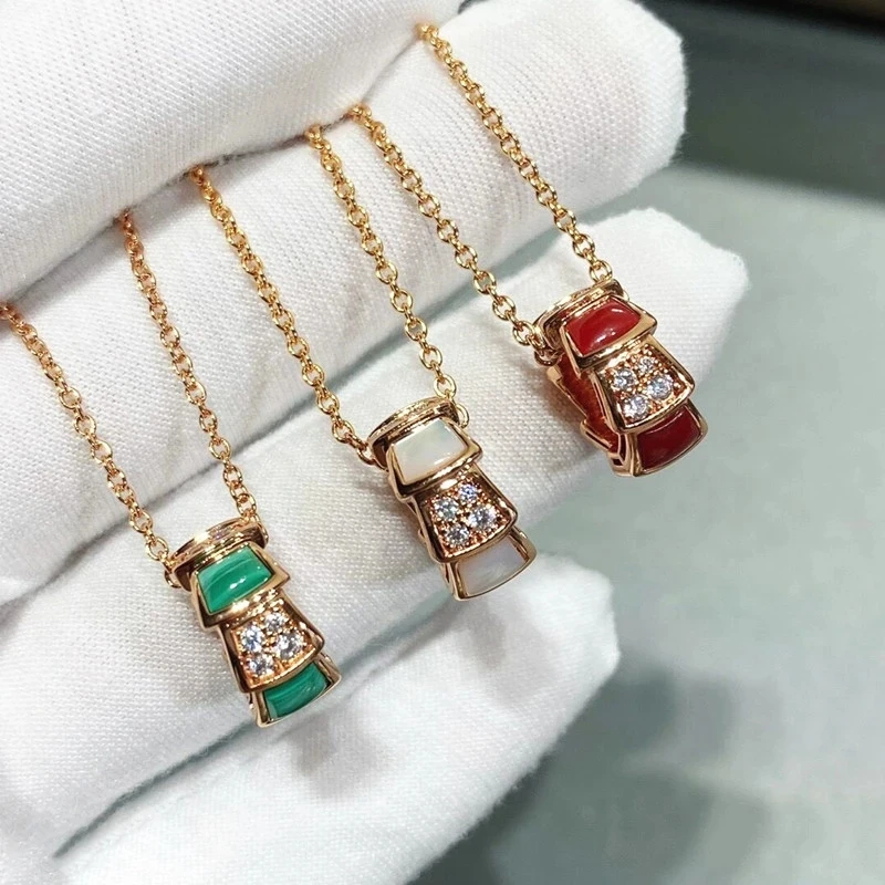 

New Classic Hot Sale 18K Rose Gold Natural Stone Snake Necklace Women's Temperament Fashion Brand Premium Jewelry Birthday Gifts