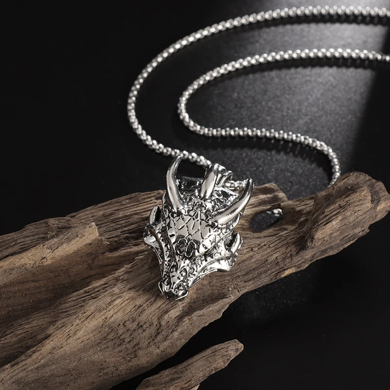 

New Retro Domineering Double-Horned Demon Dragon Head Pendant Necklace Men's Fashion Trend Jewelry Gift