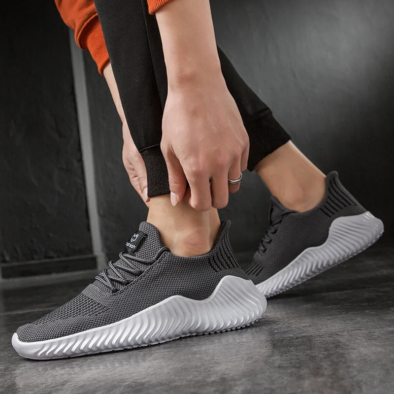 Mens Sneakers Knitted Tennis Shoes Mesh Flat Walking Shoes Anti-skidding Male Footwear Zapatos Deportivos Size 39-46