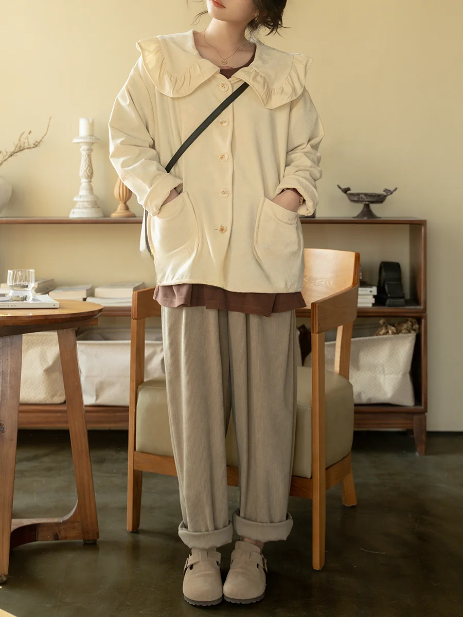 Женская элегантная верхняя одежда из синели с кукольным воротником и лунным