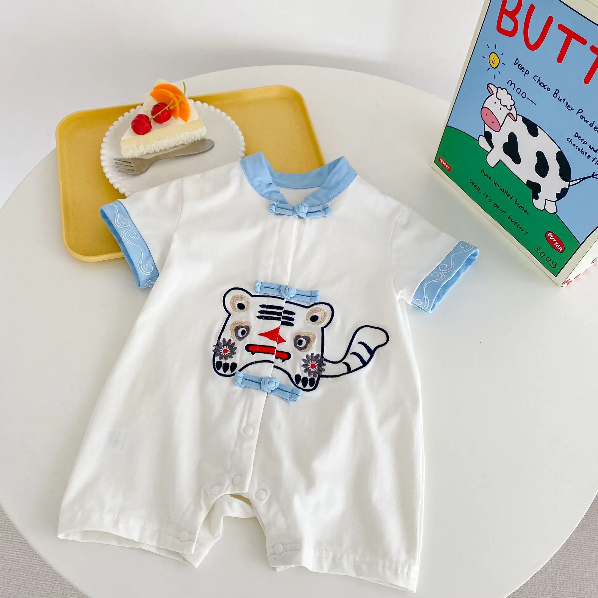 

Ins 2022 summer new baby high quality bodysuit tiger embroidered baby romper comfortable and breathable